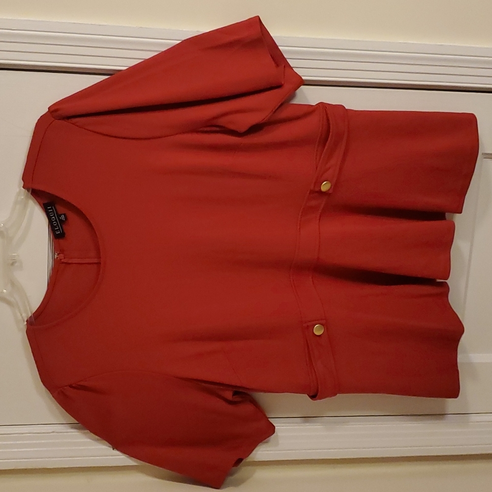 Eloquii, short sleeve, Peplum shirt w/gold buttons.